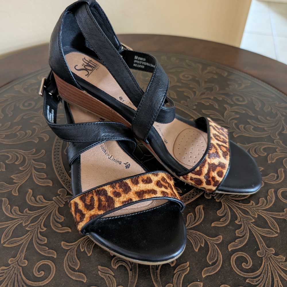 Softt Innis Cheetah Wedge Sandals NWOB